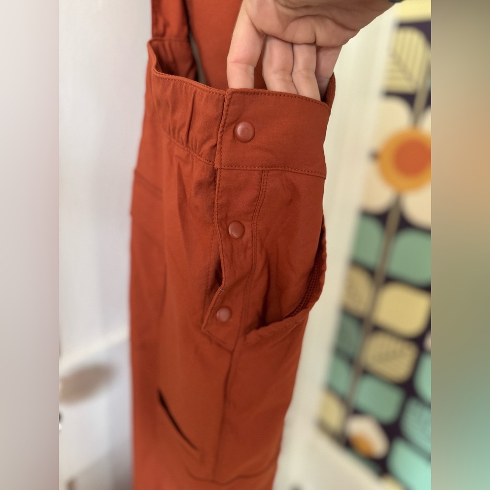 Duluth Trading Co Dry On The Fly Overalls, size 18 Regular - Picture 4 of 10